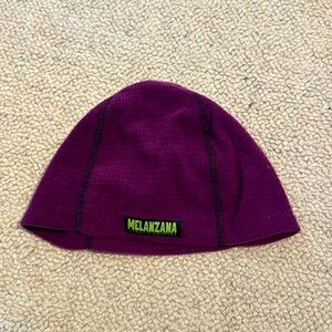 Melanzana beanie